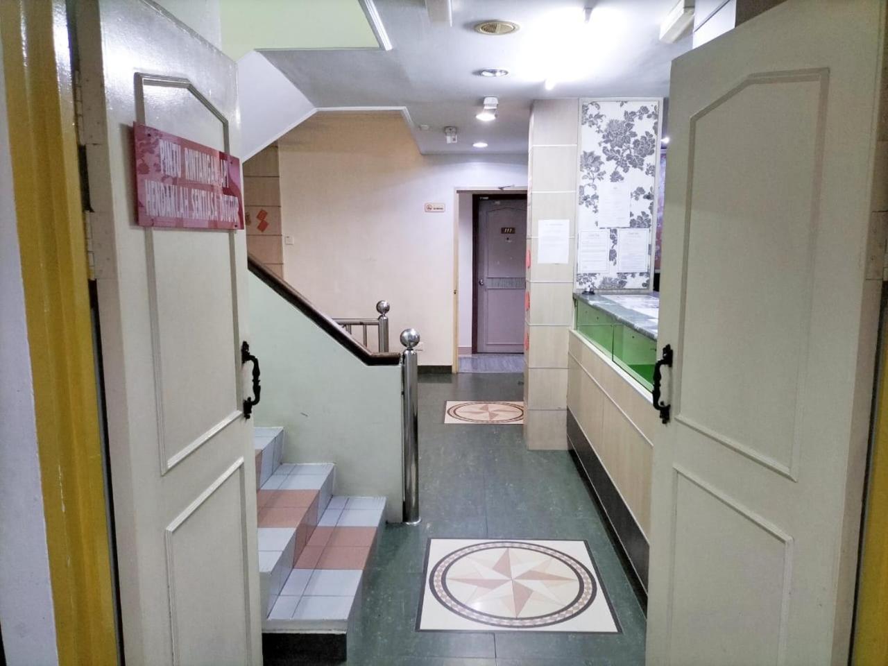 Faber Inn Bintulu Exterior photo