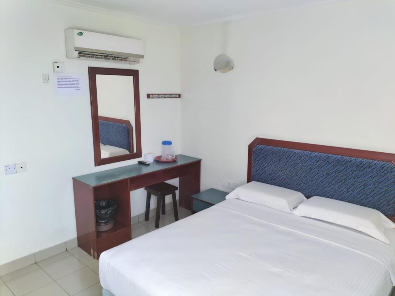 Faber Inn Bintulu Exterior photo